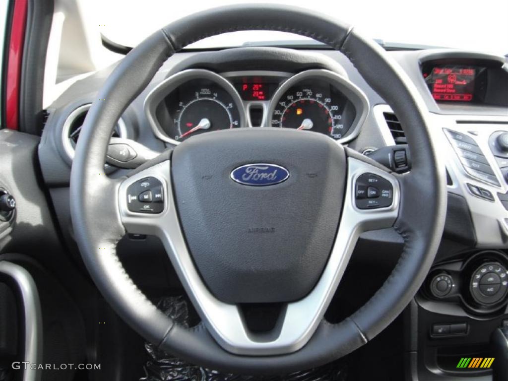 2011 Ford Fiesta SEL Sedan Charcoal Black Leather Steering Wheel Photo #44722032