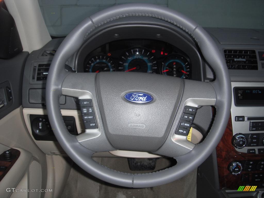 2011 Fusion SEL V6 - Bordeaux Reserve Metallic / Camel photo #13