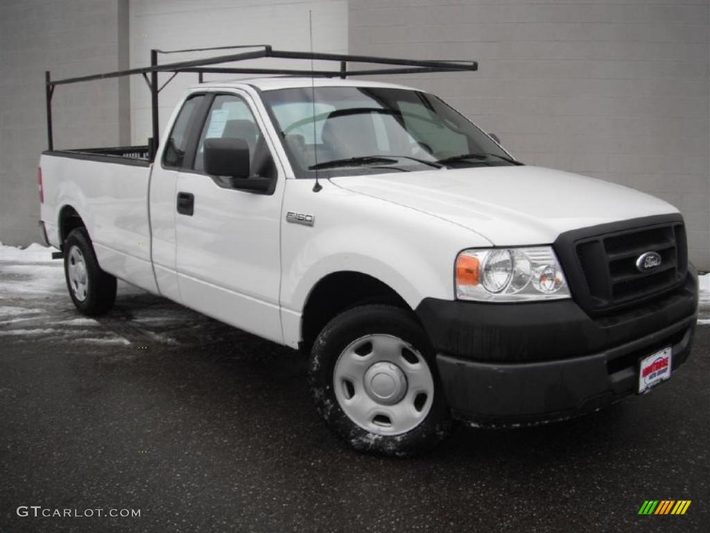 2006 F150 XL Regular Cab - Oxford White / Medium Flint photo #2