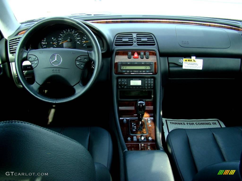 2001 Mercedes-Benz CLK 320 Coupe Charcoal Dashboard Photo #44724912