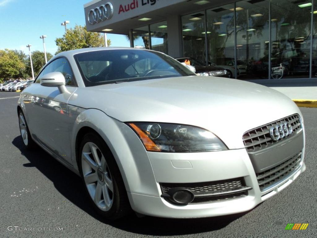 2008 TT 2.0T Coupe - Ice Silver Metallic / Black photo #2