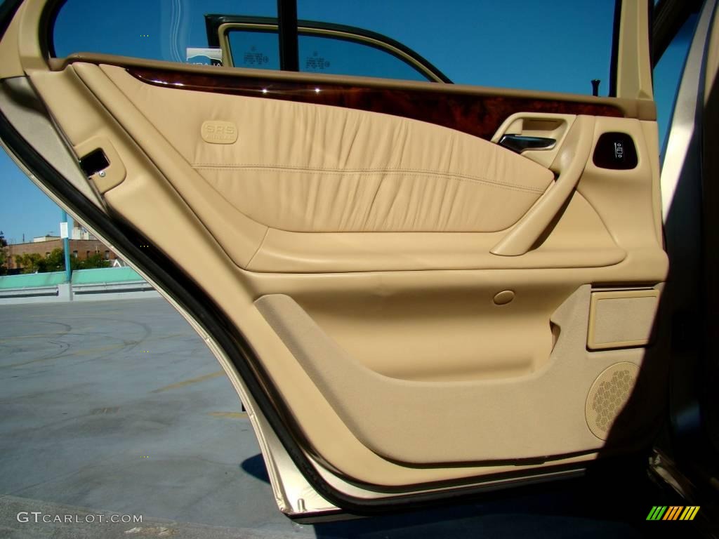 2002 Mercedes-Benz E 430 Sedan Java Door Panel Photo #44727601