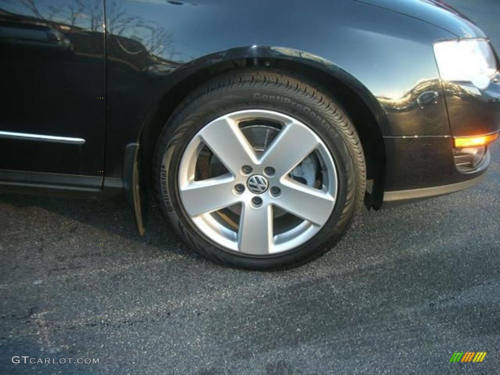 2009 Volkswagen Passat Komfort Sedan Wheel Photo #44730546