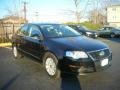 Deep Black - Passat Turbo Sedan Photo No. 1