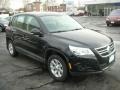 Deep Black Metallic - Tiguan S Photo No. 3