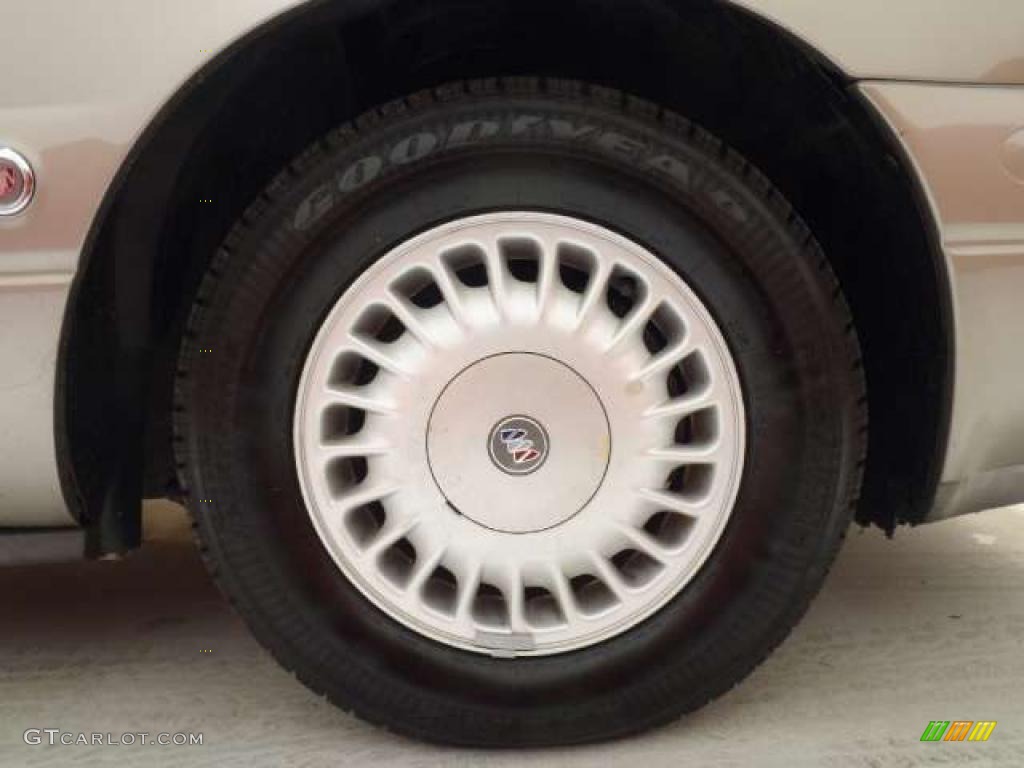 2000 Buick LeSabre Limited Wheel Photo #44737525