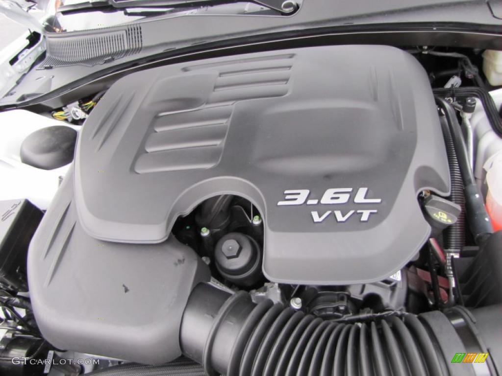 2011 Dodge Charger SE 3.6 Liter DOHC 24-Valve VVT Pentastar V6 Engine Photo #44739042