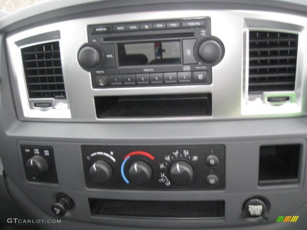 2007 Ram 1500 Big Horn Edition Quad Cab 4x4 - Inferno Red Crystal Pearl / Medium Slate Gray photo #18