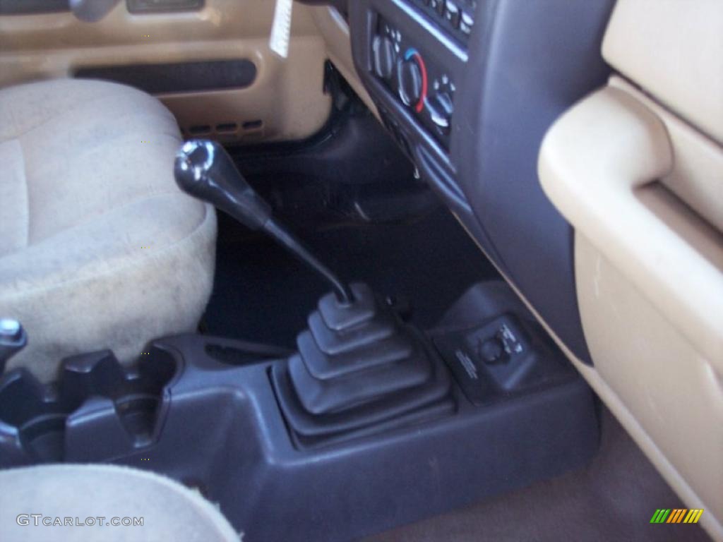 2001 Jeep Wrangler SE 4x4 5 Speed Manual Transmission Photo #44740639