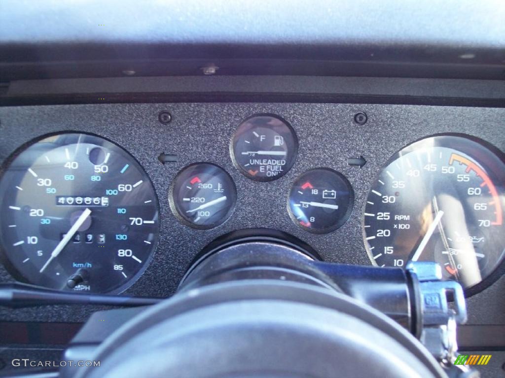 1985 Chevrolet Camaro IROC-Z Gauges Photos