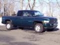 Emerald Green Pearl - Ram 1500 Sport Extended Cab 4x4 Photo No. 8