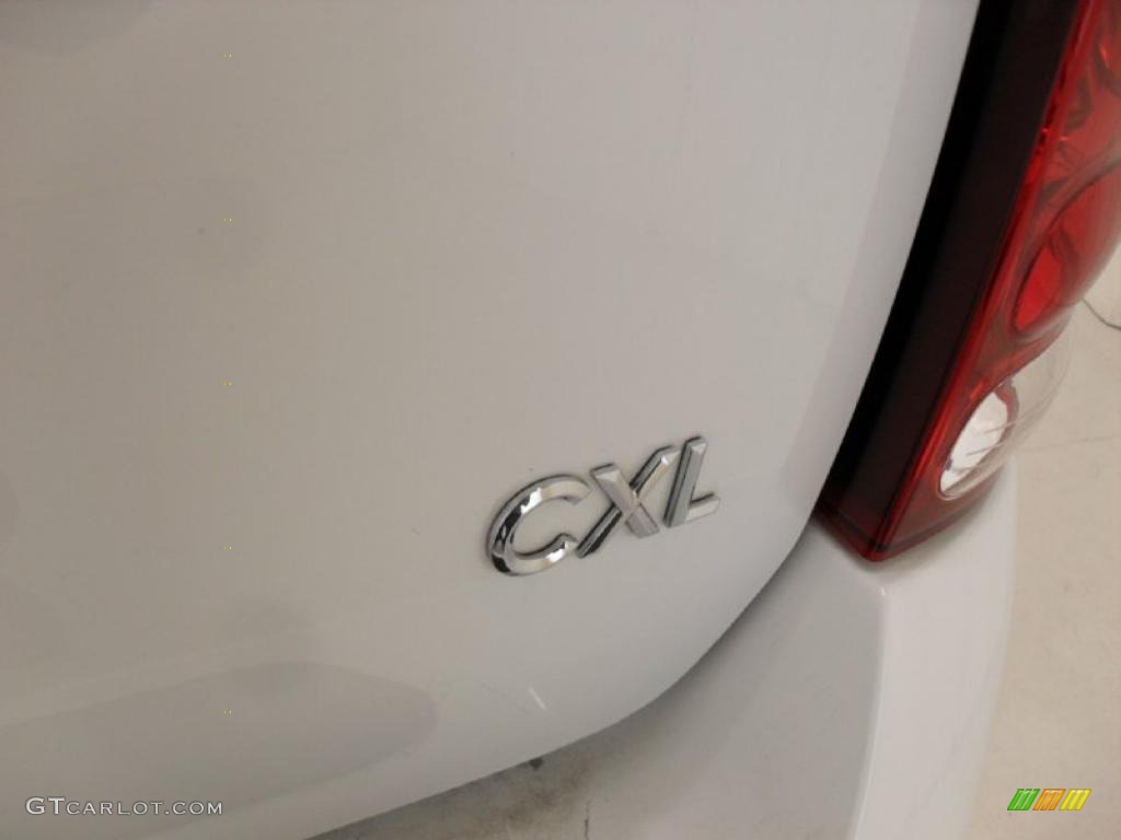 2007 Buick Rainier CXL AWD Marks and Logos Photos