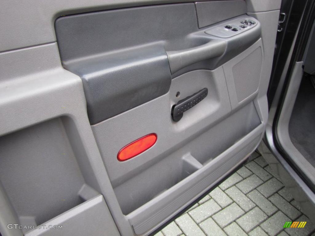 2008 Dodge Ram 1500 SXT Regular Cab Medium Slate Gray Door Panel Photo #44744019