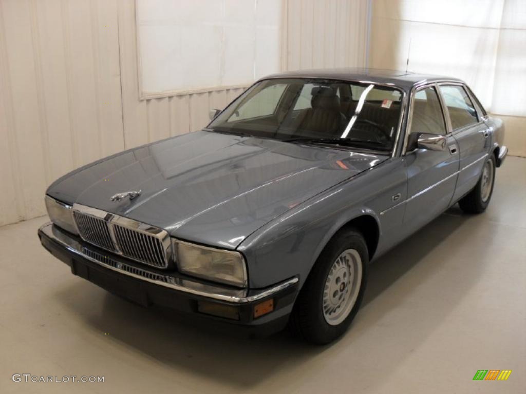 Arctic Blue 1989 Jaguar XJ XJ6 Exterior Photo #44746739