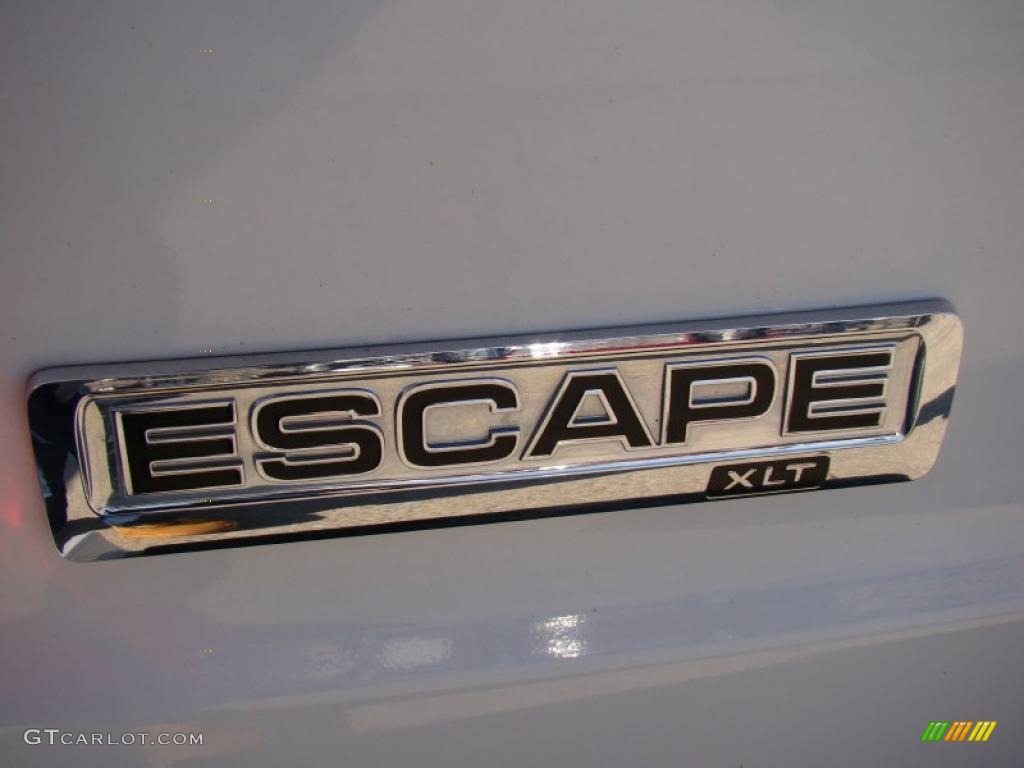 2009 Escape XLT V6 - White Suede / Camel photo #34