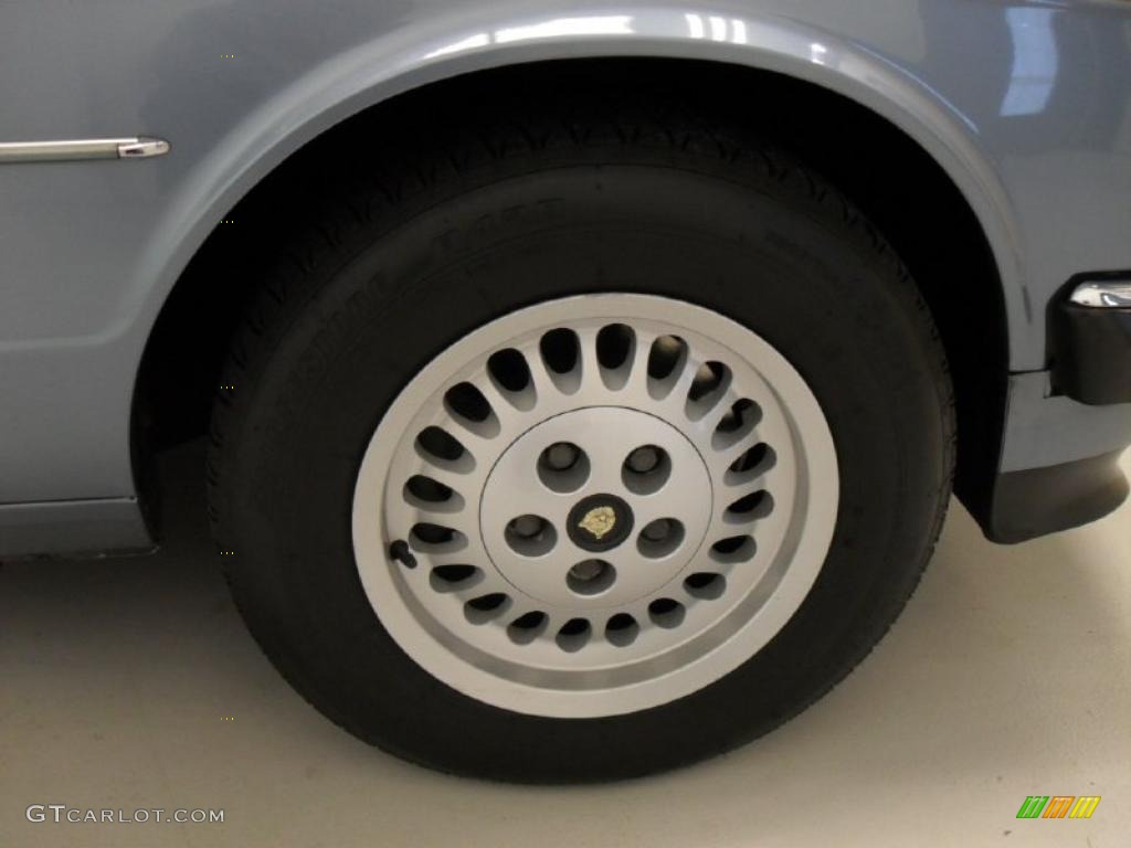 1989 Jaguar XJ XJ6 Wheel Photo #44747147