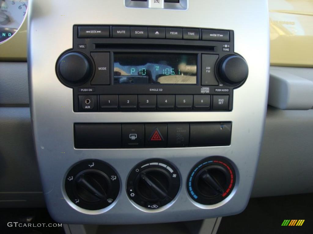 2007 PT Cruiser Touring - Pastel Yellow / Pastel Pebble Beige photo #15