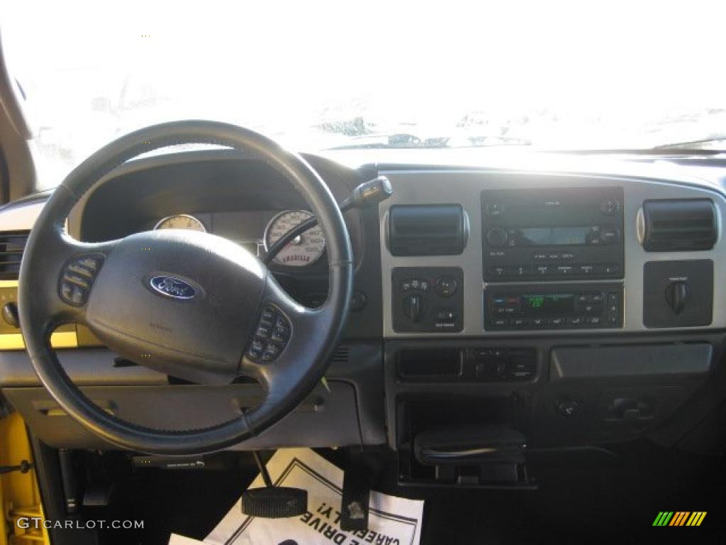 2006 F350 Super Duty Amarillo Edition Crew Cab 4x4 - Blazing Yellow / Black photo #4