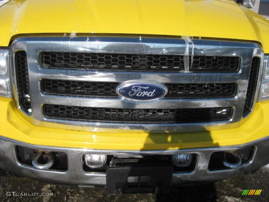 2006 F350 Super Duty Amarillo Edition Crew Cab 4x4 - Blazing Yellow / Black photo #16