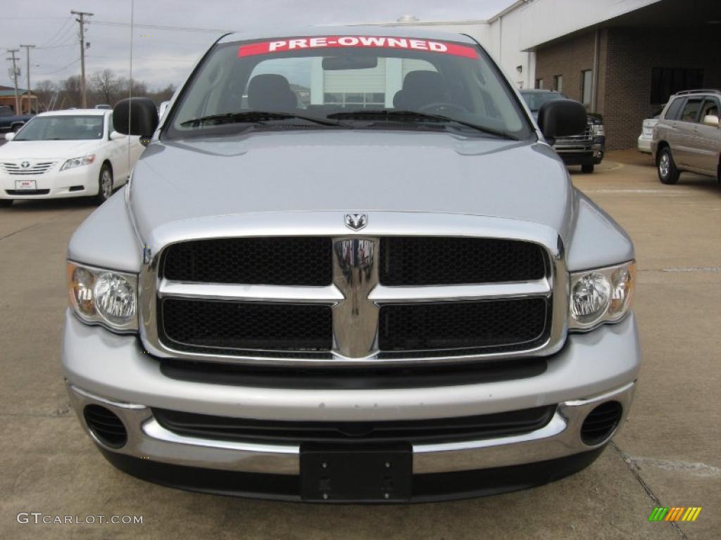 2005 Ram 1500 SLT Quad Cab - Bright Silver Metallic / Dark Slate Gray photo #2