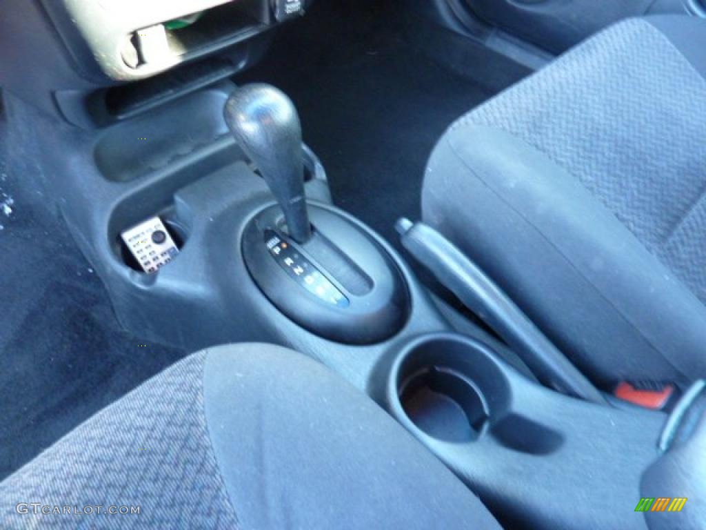 2001 Dodge Neon ES Transmission Photos