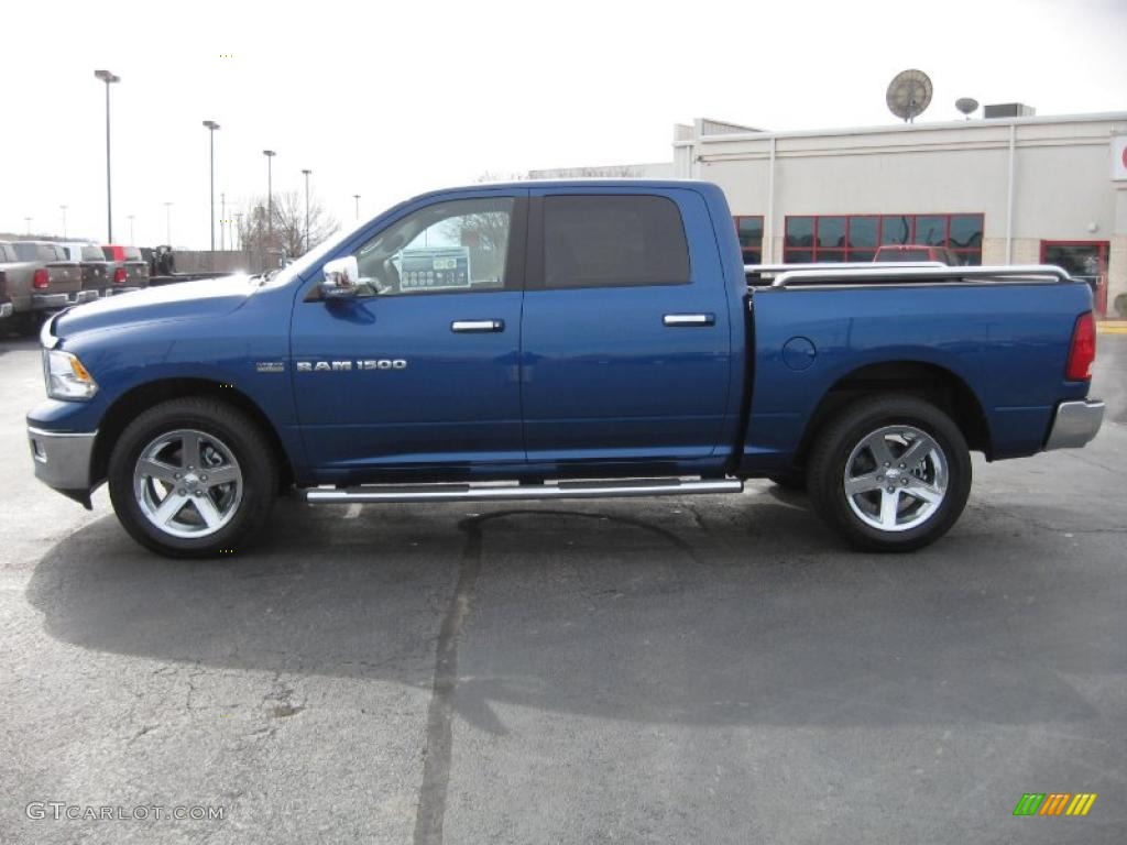2011 Ram 1500 Big Horn Crew Cab 4x4 - Deep Water Blue Pearl / Light Pebble Beige/Bark Brown photo #8