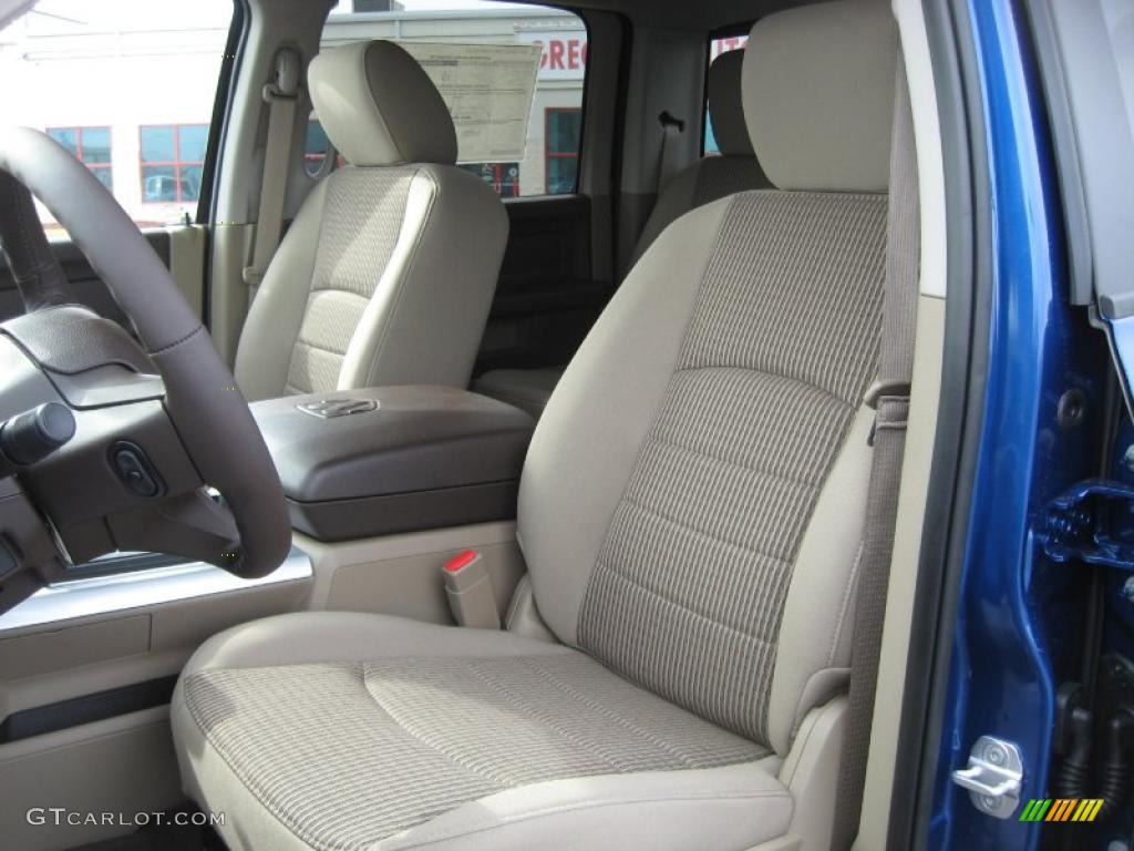 2011 Ram 1500 Big Horn Crew Cab 4x4 - Deep Water Blue Pearl / Light Pebble Beige/Bark Brown photo #13