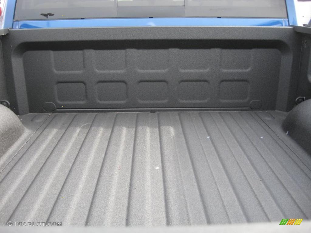 2011 Ram 1500 Big Horn Crew Cab 4x4 - Deep Water Blue Pearl / Light Pebble Beige/Bark Brown photo #15