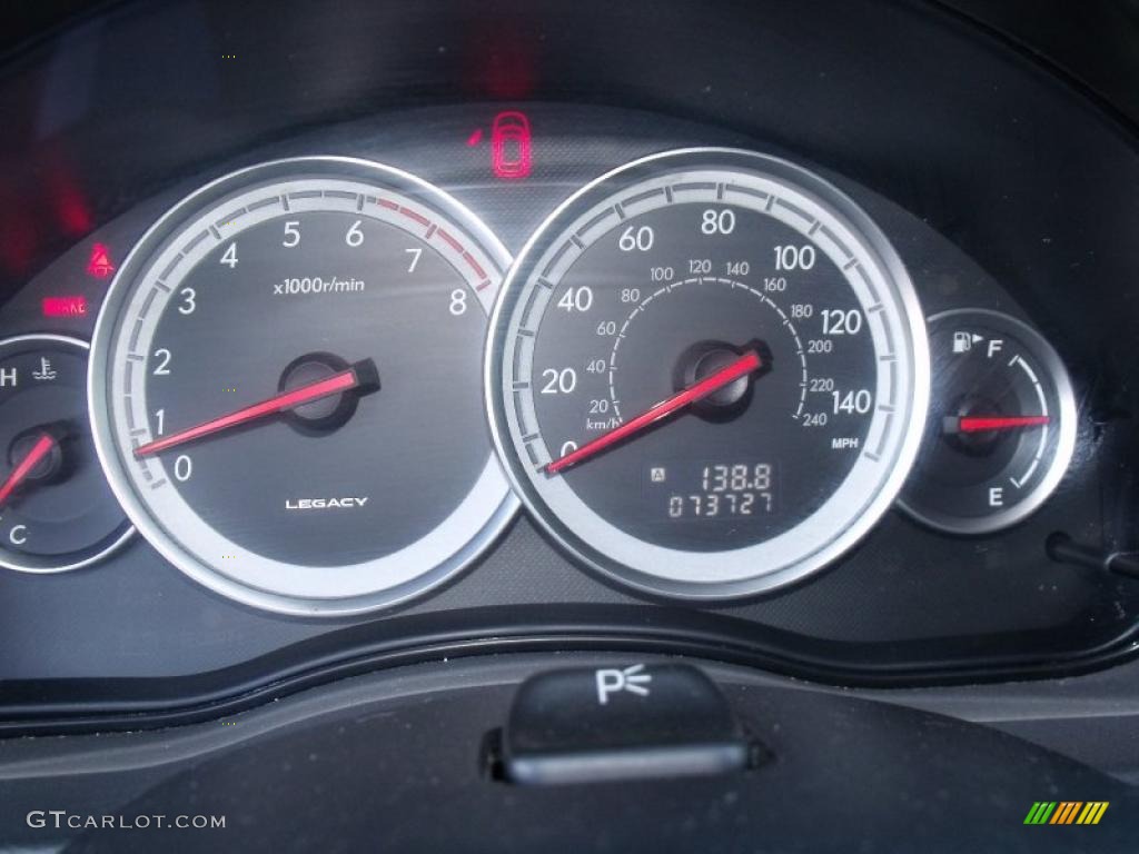 2005 Subaru Legacy 2.5i Wagon Gauges Photo #44761295