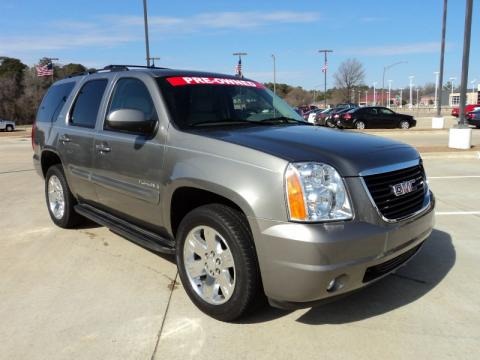 2009 GMC Yukon SLT Data, Info and Specs