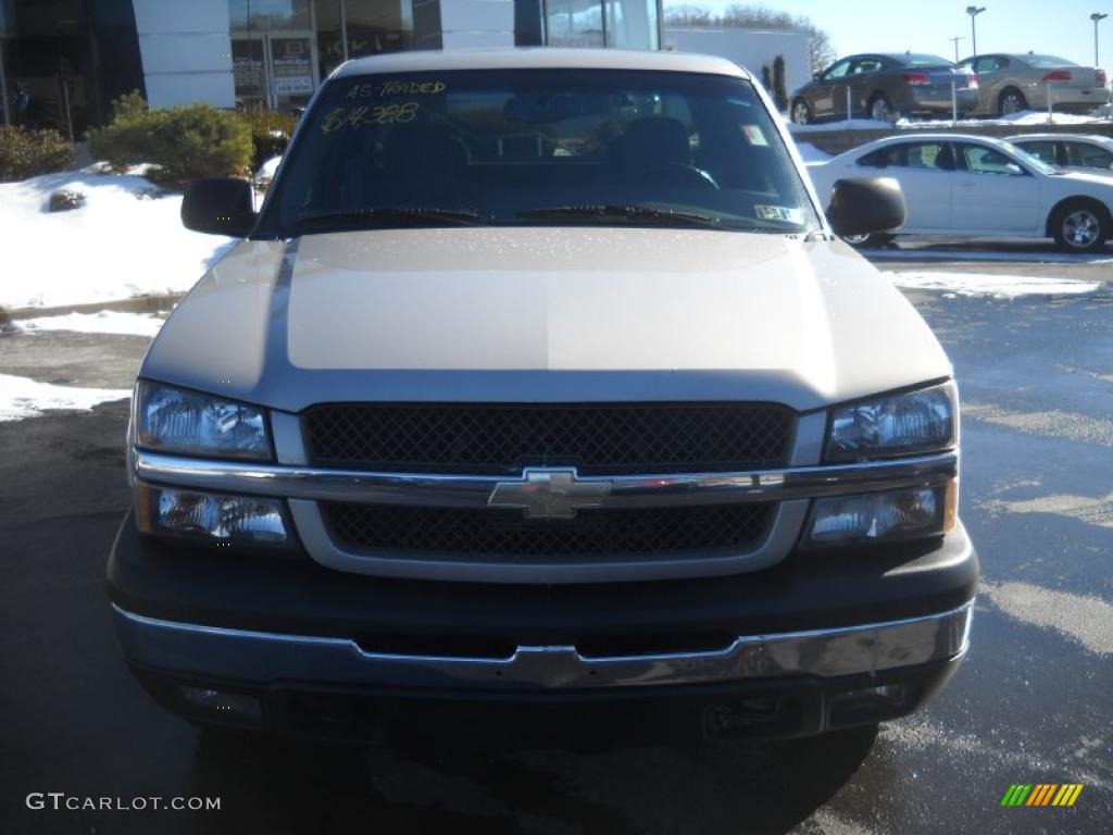 2004 Silverado 1500 Z71 Extended Cab 4x4 - Silver Birch Metallic / Dark Charcoal photo #10