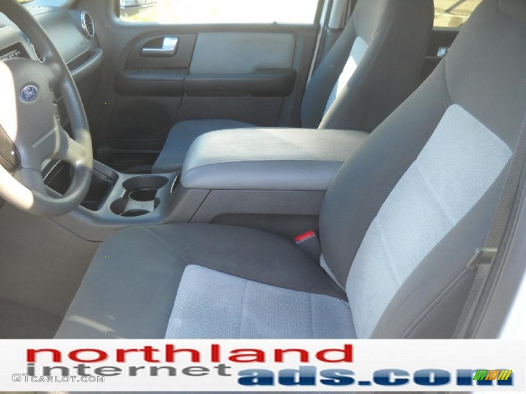2003 Expedition XLT 4x4 - Oxford White / Flint Grey photo #11