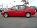Infra-Red - Focus ZX4 SE Sedan Photo No. 7