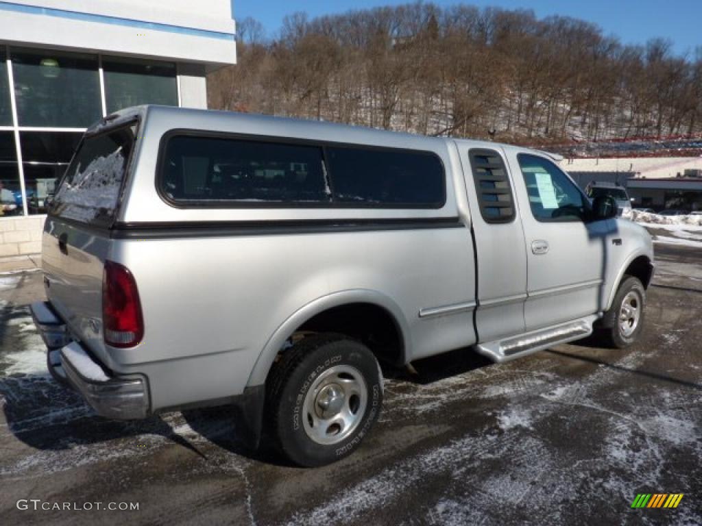 1997 F150 XLT Extended Cab 4x4 - Silver Frost Metallic / Medium Graphite photo #2