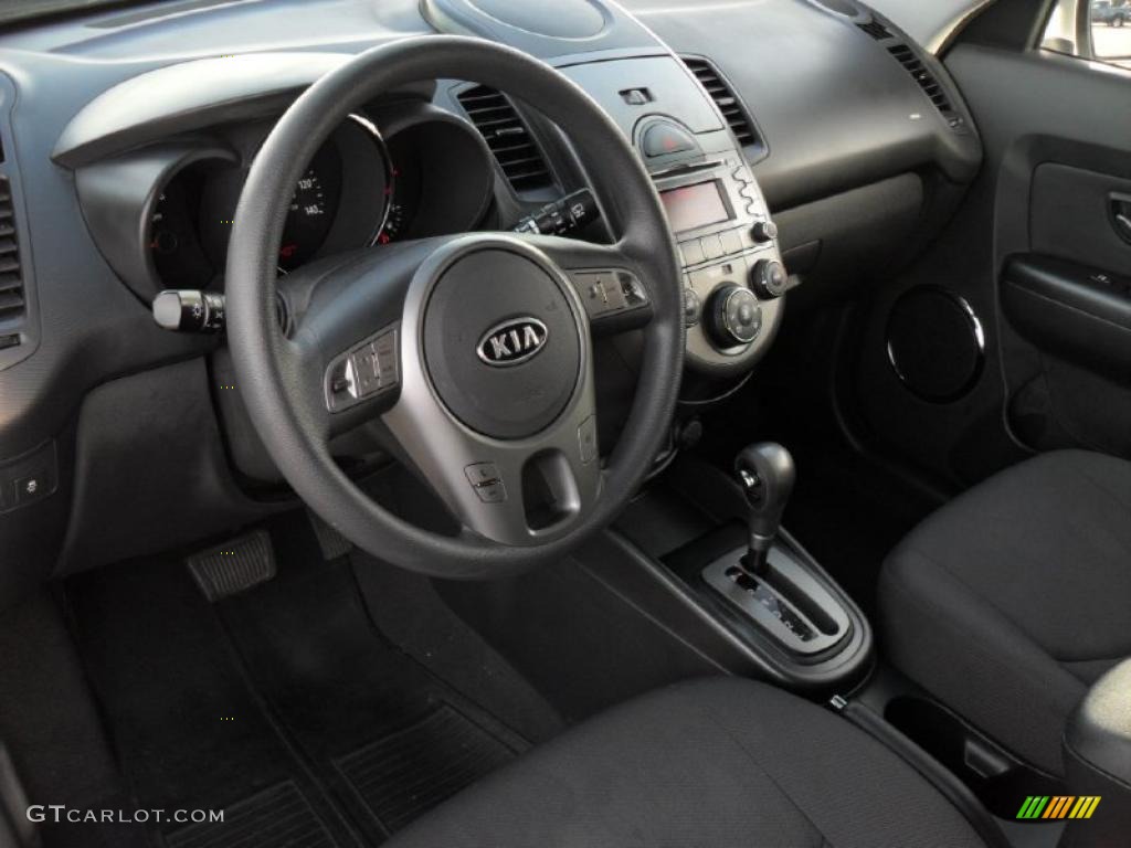 Black Soul Logo Cloth Interior 2010 Kia Soul + Photo #44766376