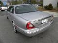 Platinum Silver Metallic - XJ Vanden Plas Photo No. 18