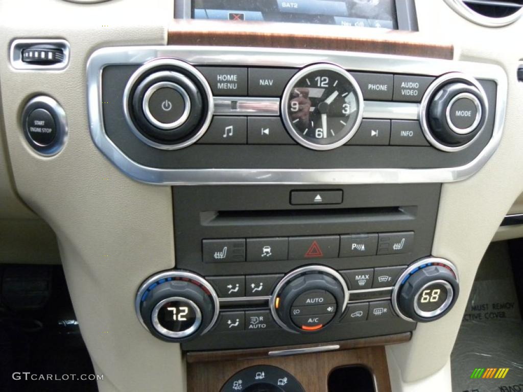 2010 Land Rover LR4 HSE Controls Photo #44768045