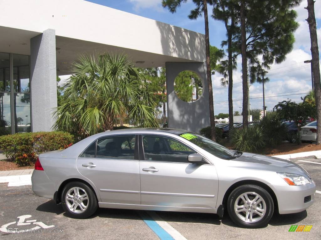 2006 Accord EX-L Sedan - Alabaster Silver Metallic / Black photo #2