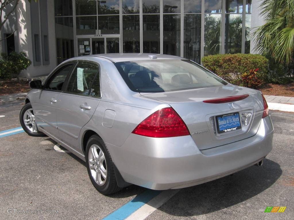 2006 Accord EX-L Sedan - Alabaster Silver Metallic / Black photo #6