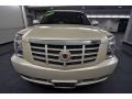 White Diamond - Escalade AWD Photo No. 2