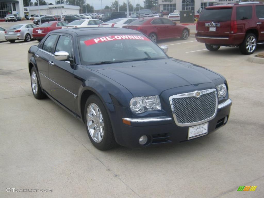 2007 Chrysler 300 hemi blue book #2