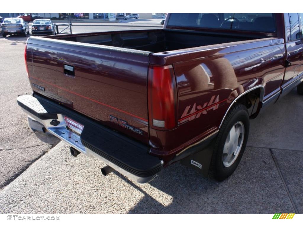 1996 Sierra 1500 SLE Extended Cab 4x4 - Dark Hunt Club Red Metallic / Gray photo #15