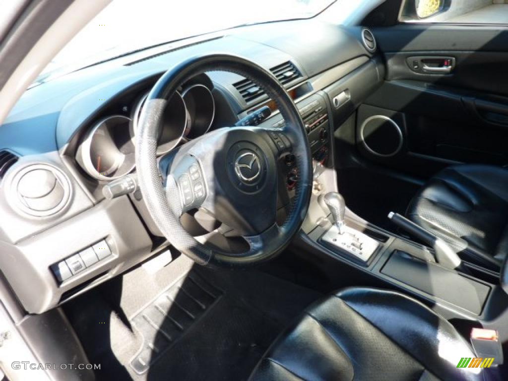 Black Interior 2004 Mazda MAZDA3 s Hatchback Photo #44775085