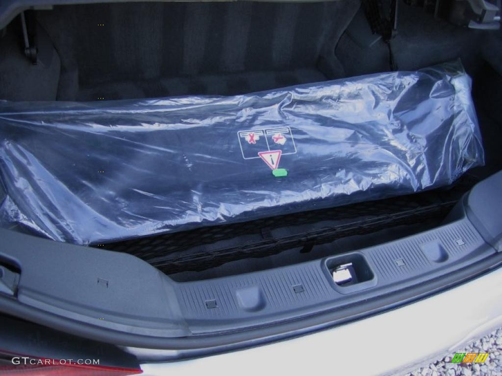2003 Mercedes-Benz SL 55 AMG Roadster Trunk Photo #44775653