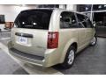 White Gold Pearl - Grand Caravan SE Photo No. 5