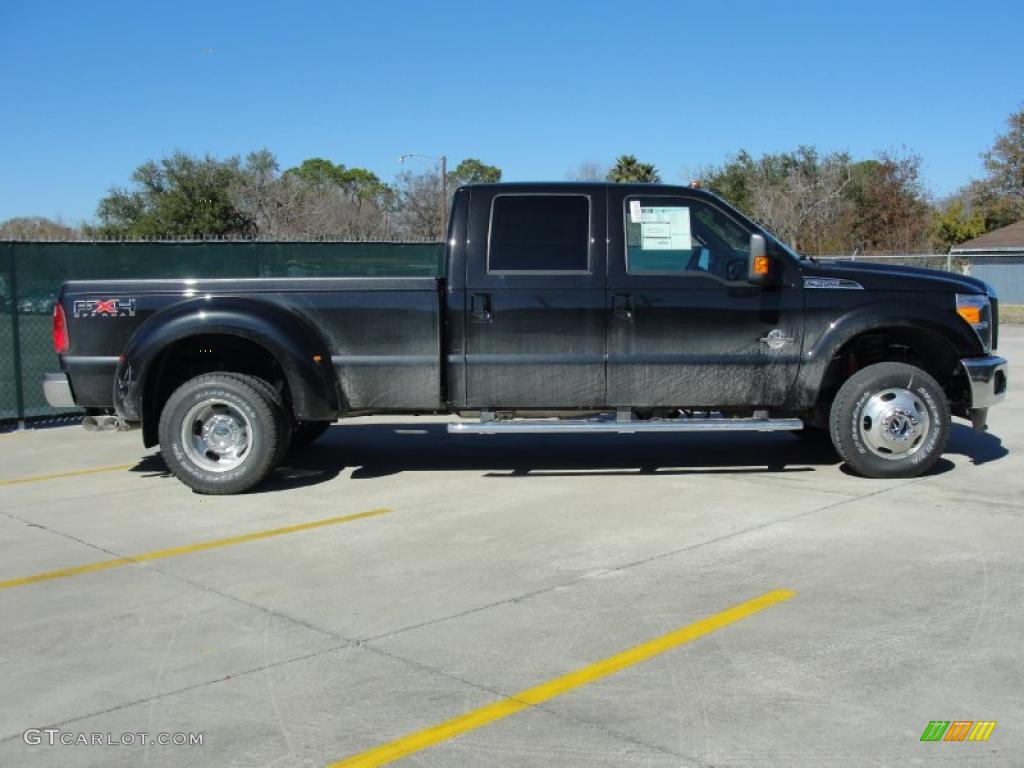 Tuxedo Black 2011 Ford F350 Super Duty Lariat Crew Cab 4x4 Dually Exterior Photo #44778822