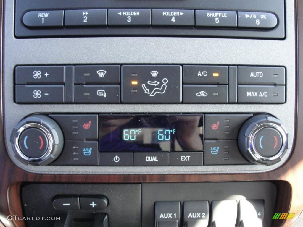 2011 Ford F350 Super Duty Lariat Crew Cab 4x4 Dually Controls Photo #44779262