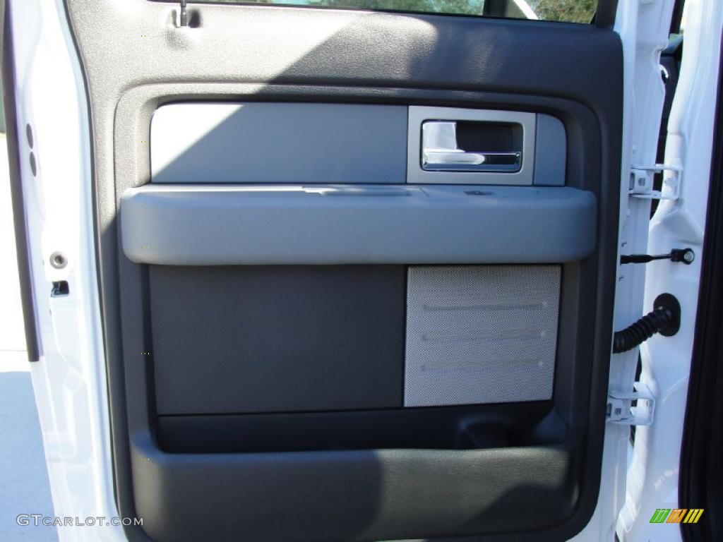 2011 Ford F150 Texas Edition SuperCrew 4x4 Steel Gray Door Panel Photo #44782526