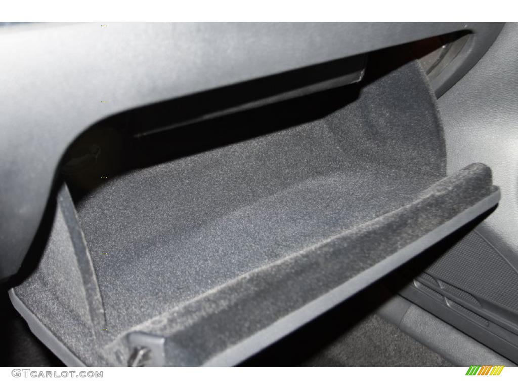 2010 GTI 4 Door - Candy White / Titan Black Leather photo #35