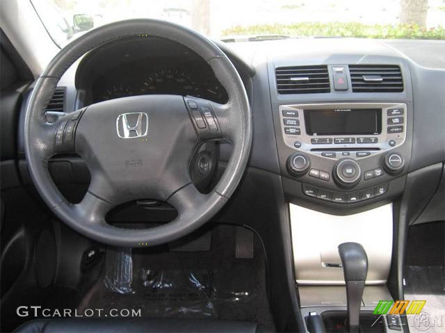 2006 Accord EX-L Sedan - Alabaster Silver Metallic / Black photo #30